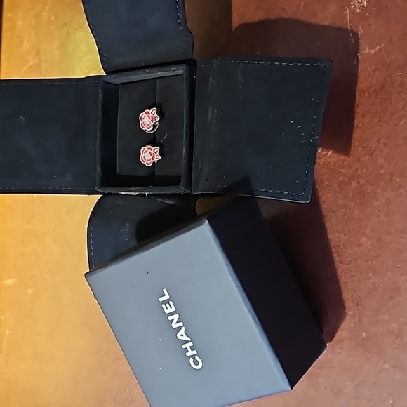 Chanel Camellia Pierced Earrings Gold Red Pink 05P - Picture 2 of 4